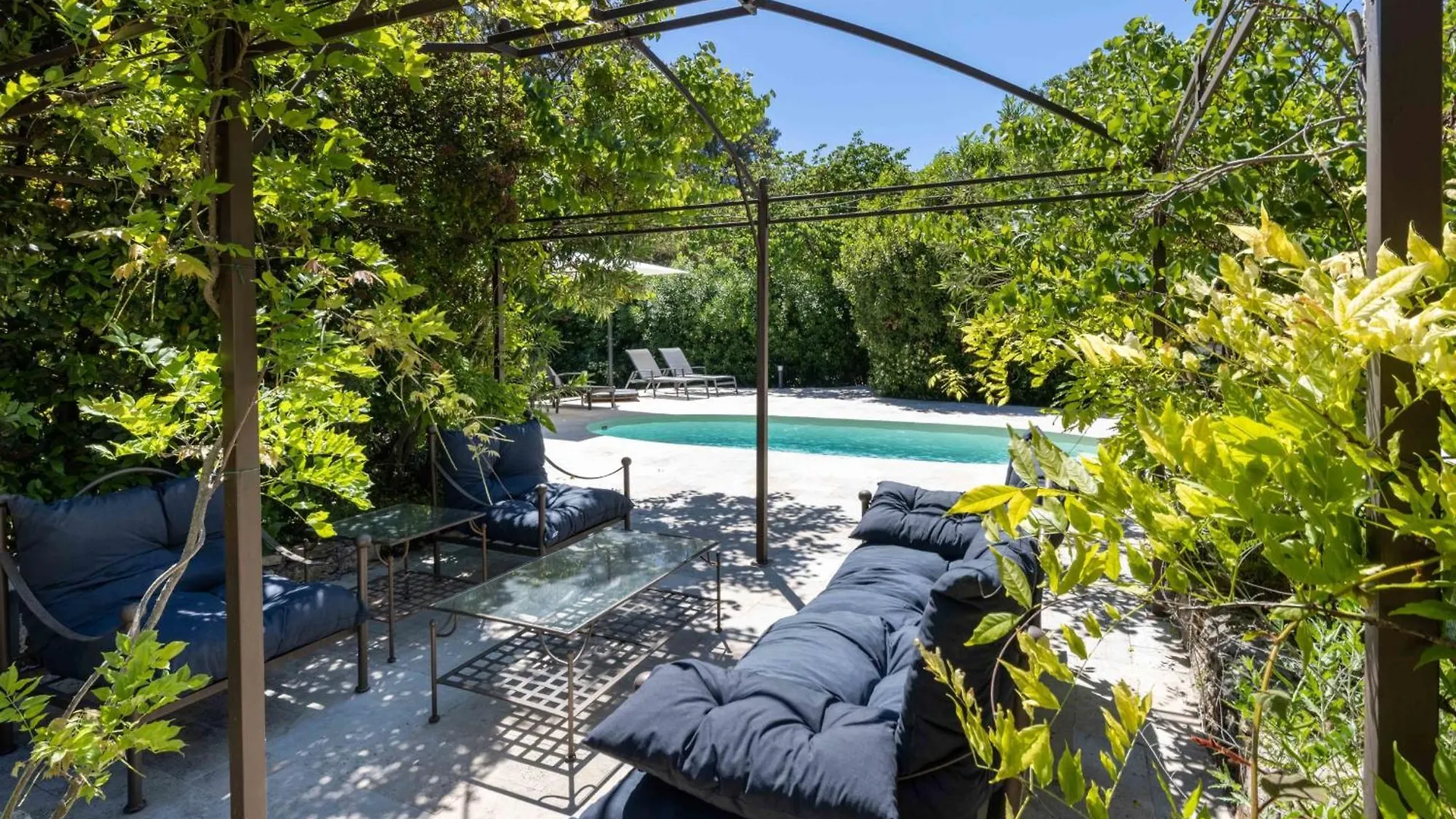 06Bv2 Nice Cottage With Pool Grasse Lägenhet